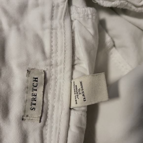 Abercrombie White Stretch Denim Shorts - Picture 5 of 5